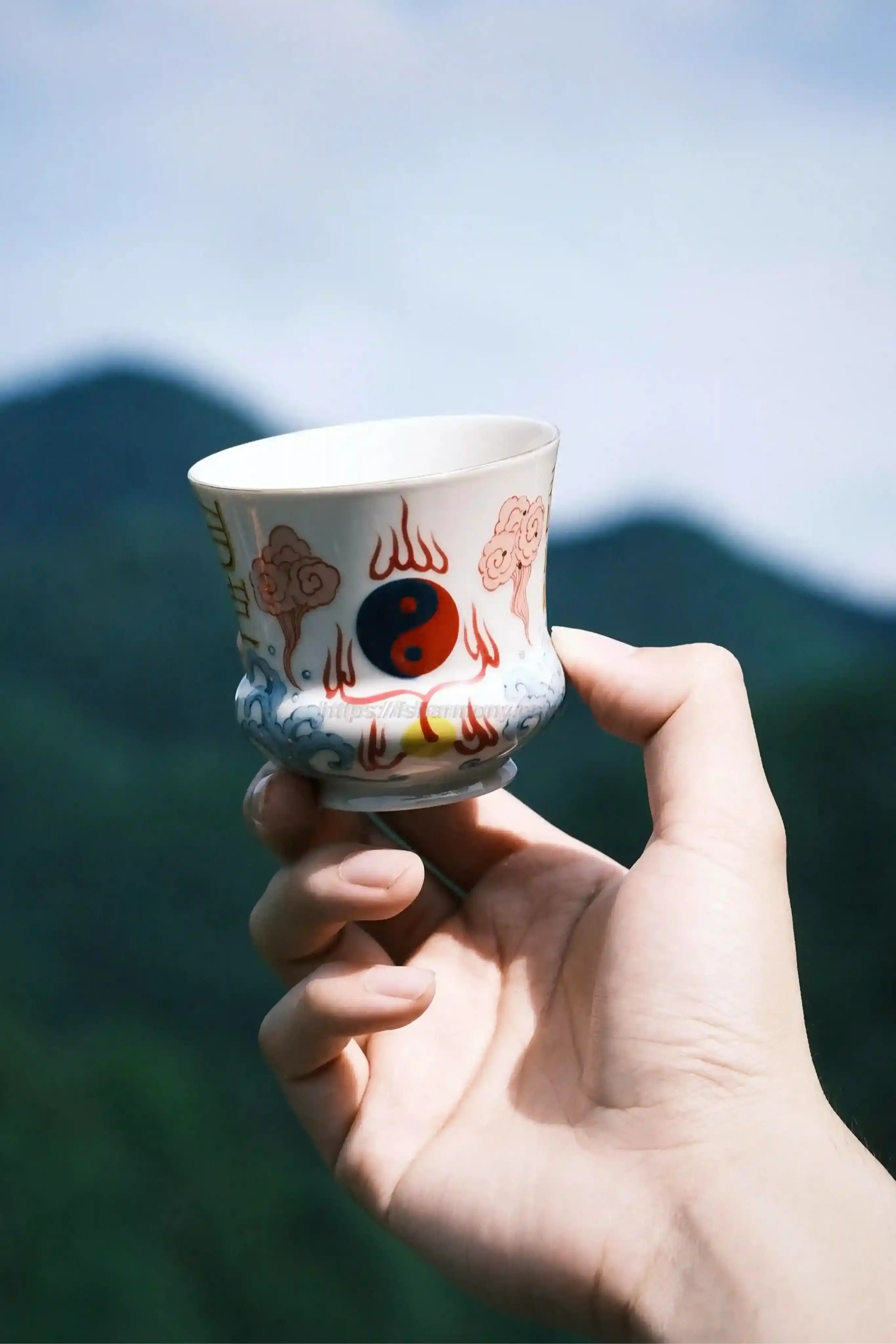 Water-Fire Jì Jì (Perfect Balance) Tai Chi Tea Waste Bowl — Hold Residue, Adorn Your Tea Table