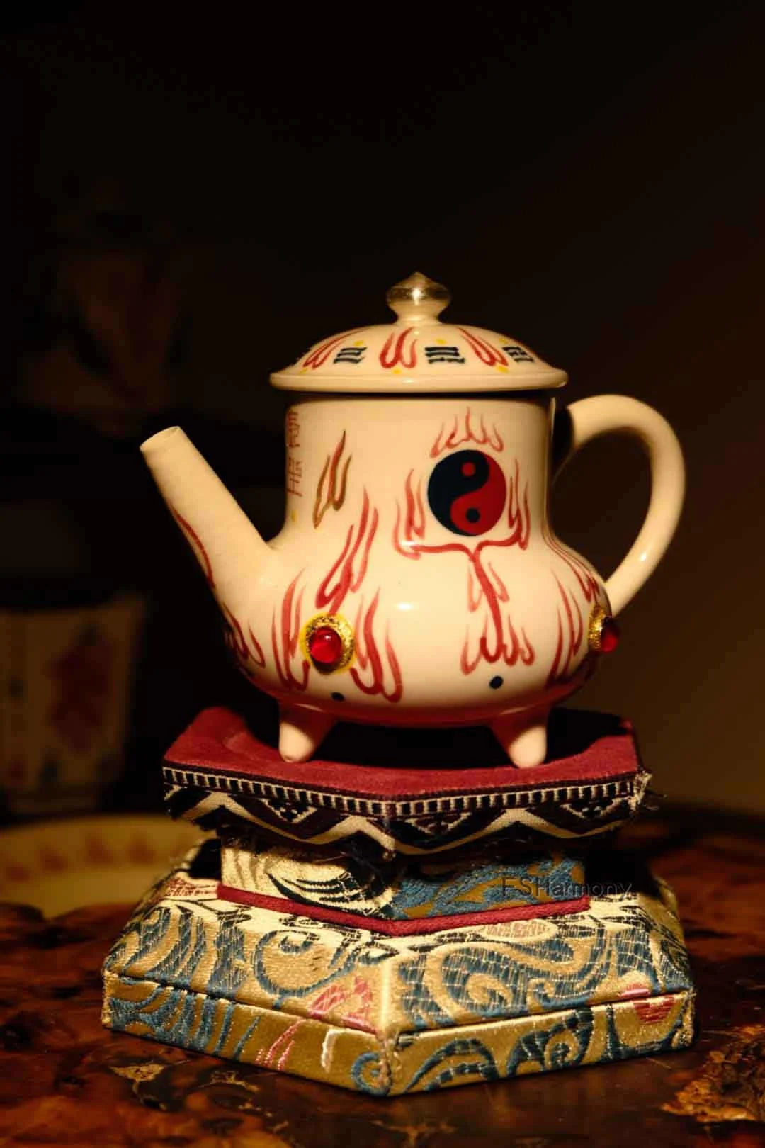 Longevity Teapot – Alchemy Furnace Shape, Taoist Everlasting Life